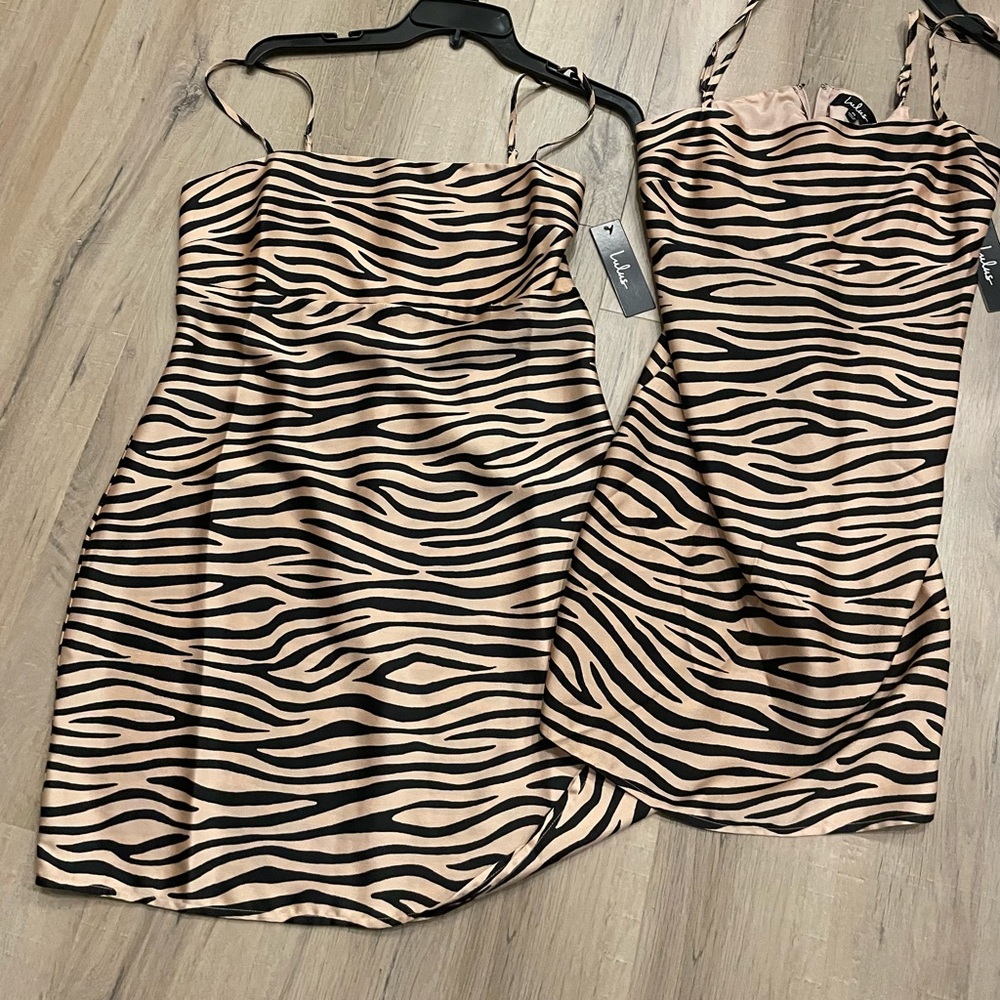 New! Lulus Animal print nude/black soft satin